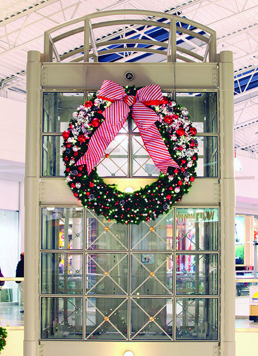 Christmas Wreath with Candy Cane Bow