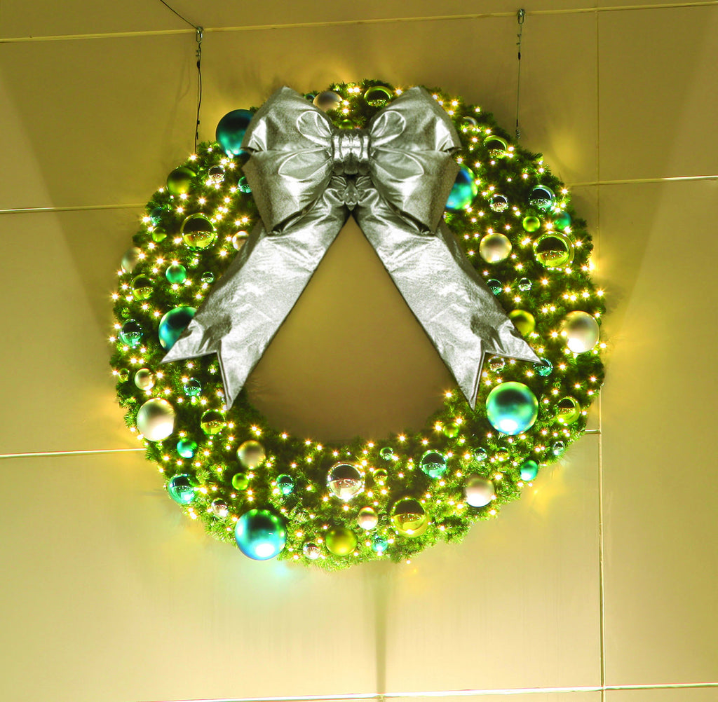 Pre Decorated Coastal Theme Christmas Wreath