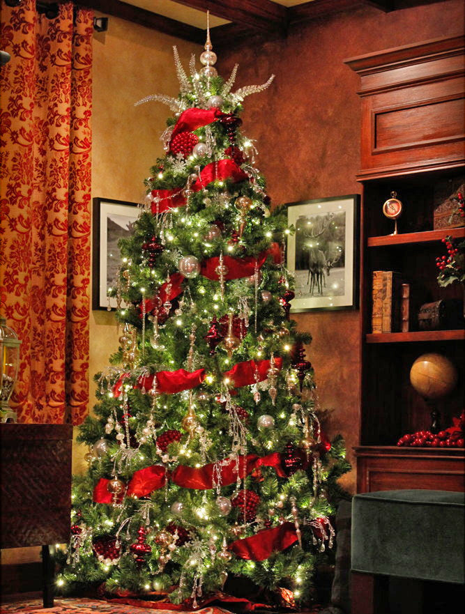 Holiday Decor Ideas for High-End Homes: Create a Show-Stopping Christmas Experience