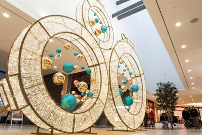 Giant Illuminated Christmas Bauble Rings Commercial Holiday Decoration