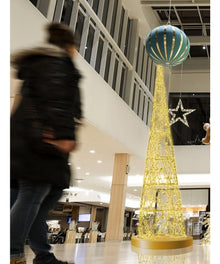 Golden Leavesden Vine Christmas Tree