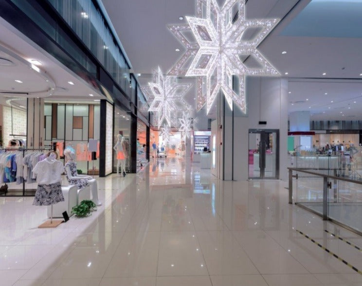 Retail Hanging Christmas Winter Decoration Lit