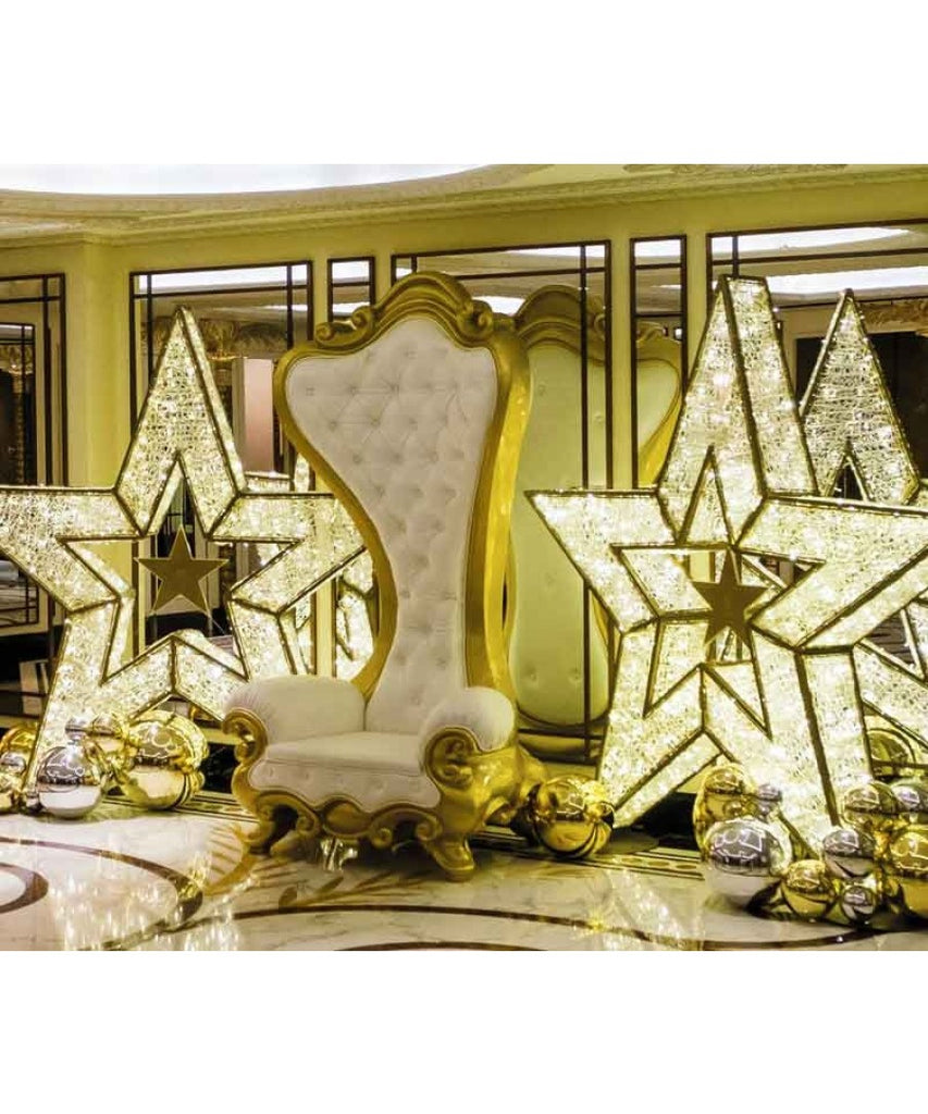Royal White and Gold Santa Set Display